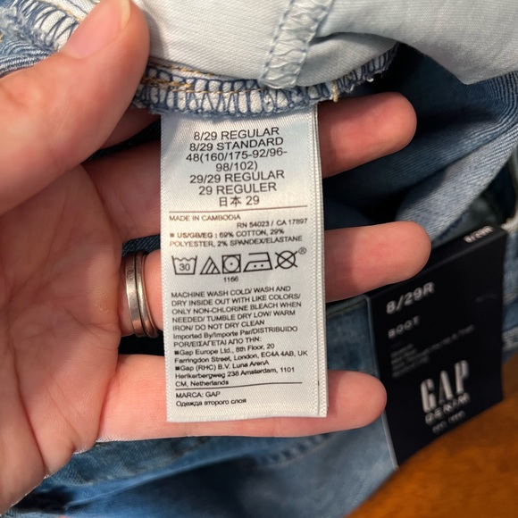 New GAP Bootcut 8 Jeans - Picture 4 of 5